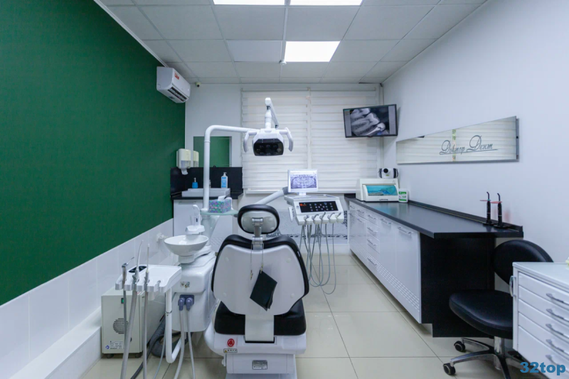 Стоматологическая клиника 32 CLINIC (32 КЛИНИК)